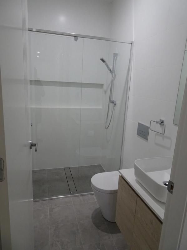 Bathroom – Umina Beach townhouse