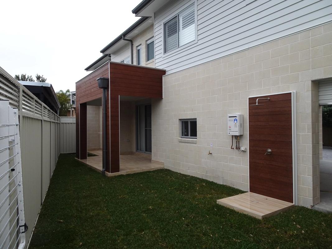 Rear of Umina Beach townhouse