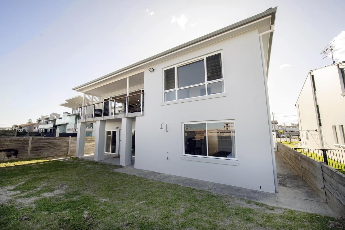 Beachfront home exterior – The Entrance renovation